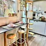 Surfers Paradise Tiny House