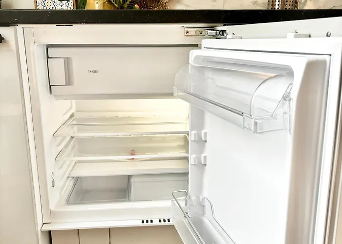 Surfers Paradise Tiny House