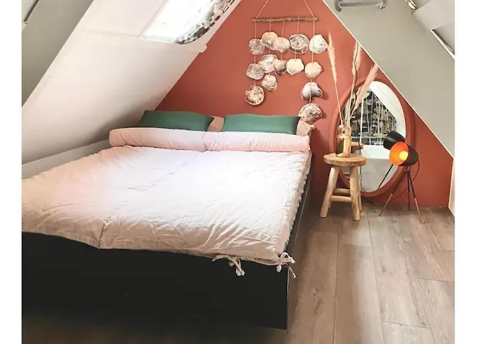 Surfers Paradise Tiny House *